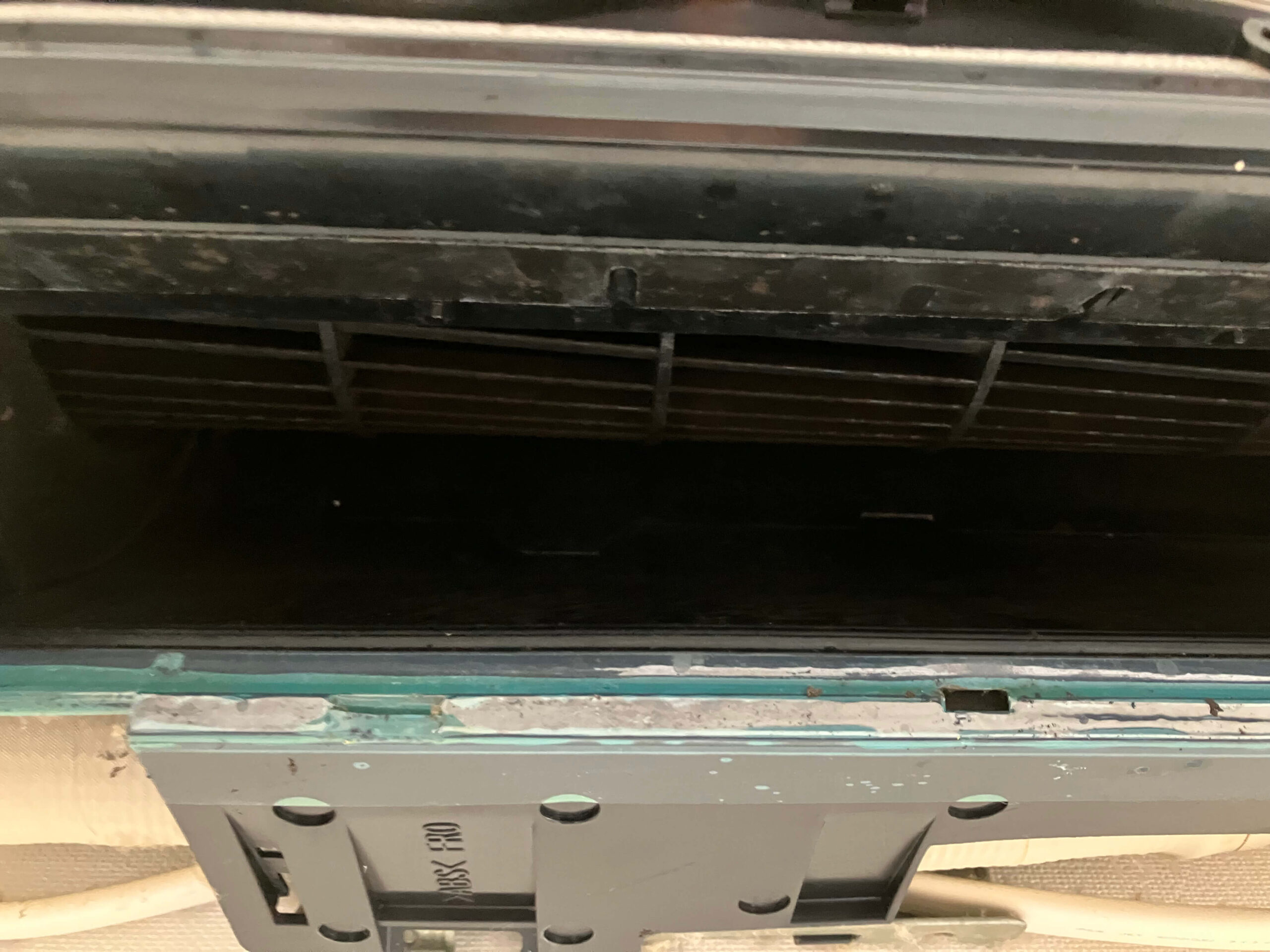 沖縄市越来エアコン清掃