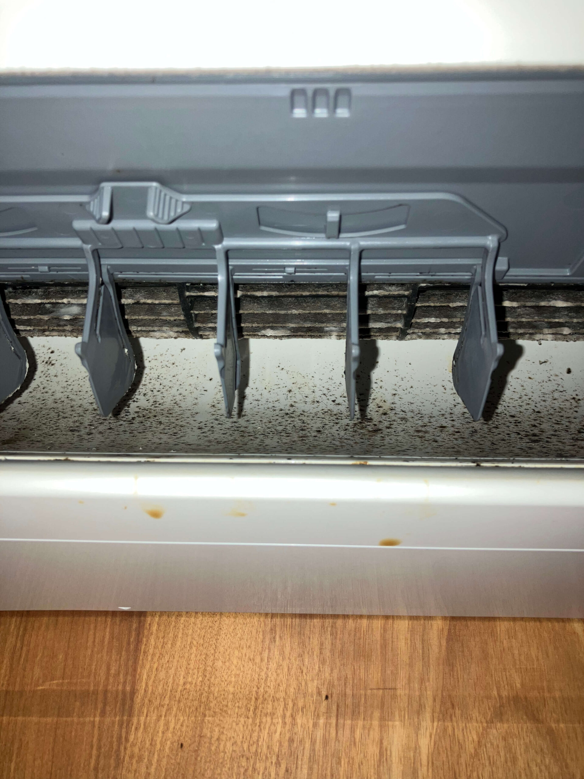 沖縄市池原エアコン掃除